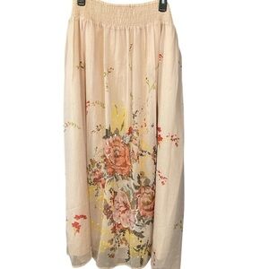Soft Surroundings Floral Skirt in peach blush and Pink NWOT extra sequins
